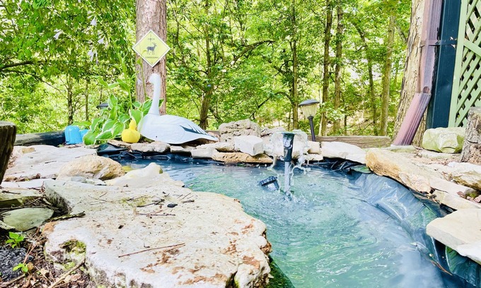 Eureka Springs Hotel | The Lodge