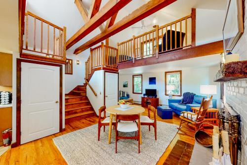 Provincetown Hotel | The Lodge
