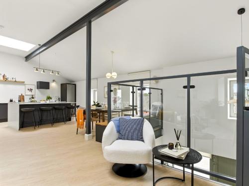 Clifden House | The Loft at the Warehouse