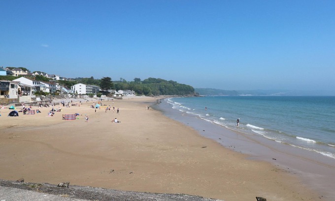 Saundersfoot Cottage | The Loft @ Wisteria Cottage