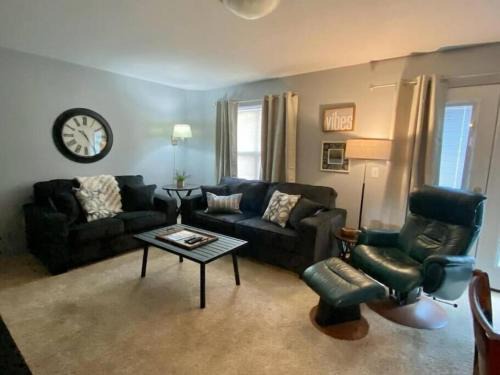 Clarksville Apartment | The Lofts of Downtown (540 N 2nd St, #208)