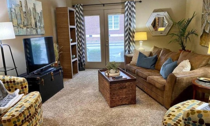 Clarksville Apartment | The Lofts of Downtown (540 N 2nd St, #105)