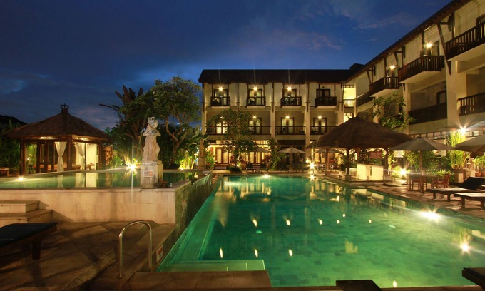 Legian Hotel | The Lokha Legian Resort & Spa