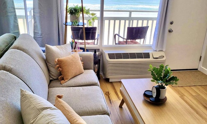 Ormond Beach Apartment | The Lookout - Oceanfront at Symphony Beach Club