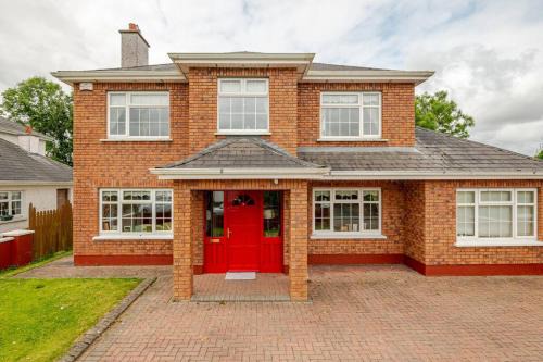 Mohill House | The Loughrin Suite
