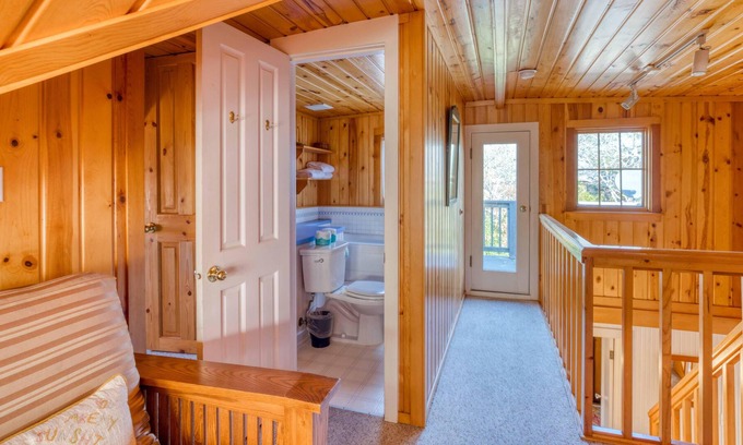 Rockaway Beach House | The Lucky Breaker