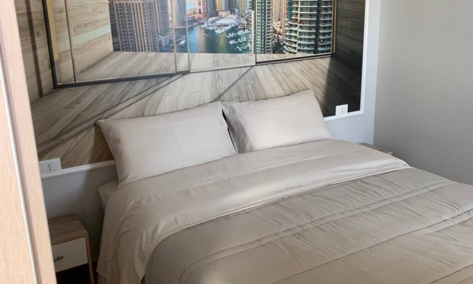 Adrano Bed & Breakfast | The Lux