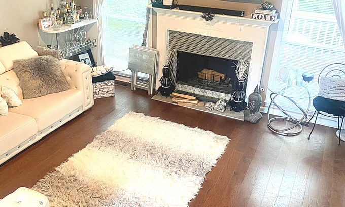 Lawrenceville House | The Luxe Glam Lawrenceville 3 BdRm 2.5 Ba