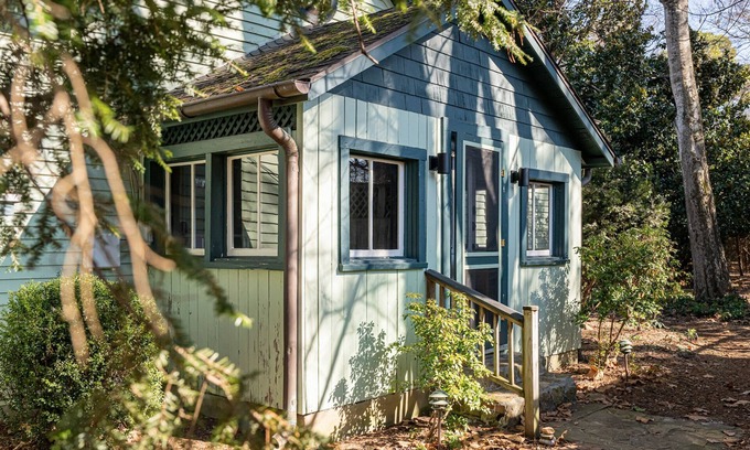 Hot Springs Apartment | The Magnolia Cottage