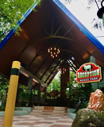 San Marcelino Hotel | The Mango Park