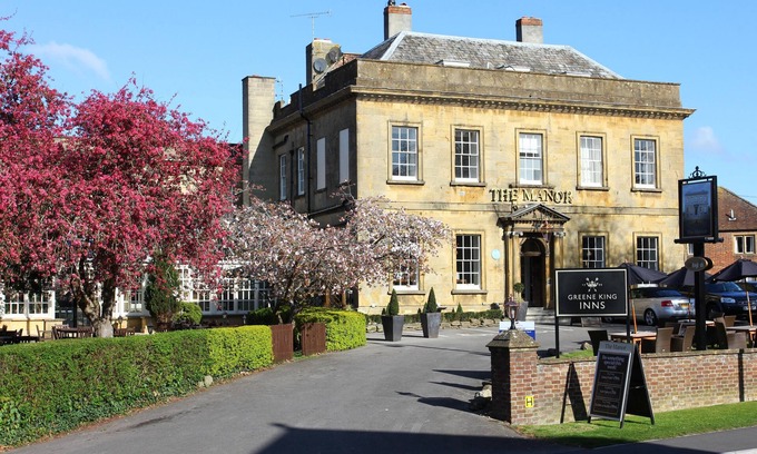 Yeovil Hotel | The Manor Hotel by Greene King Inns