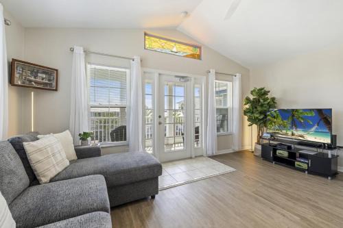 Cedar Key House | The Marigold House