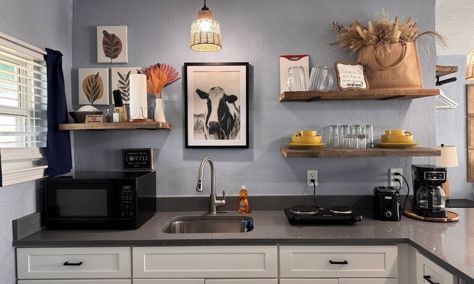 Surfside Beach Apartment | The Mark at Surfside, Apt. 6