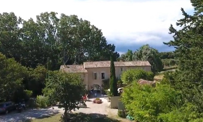 Colonzelle Other | The Mas de papé, full of history and well-being