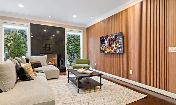 McLean House | The McLean Luxury Retreat