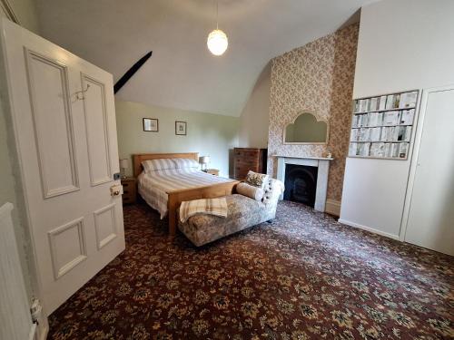 Winestead House | The Meadow Suite, Enholmes Hall