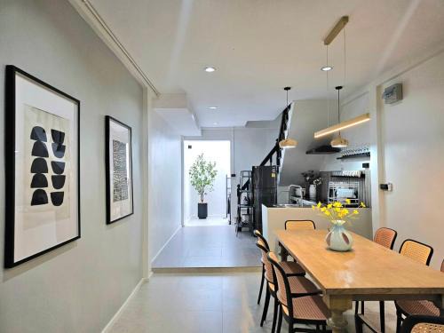 Sukhumvit Villa | The Mellow at Thong Lo