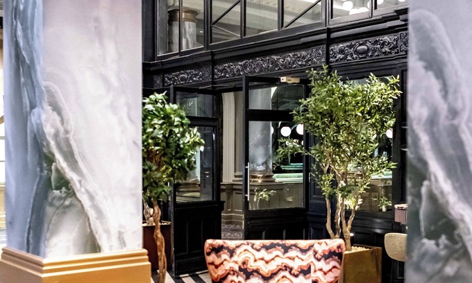 Leeds City Center Hotel | The Met Hotel Leeds - Newly Refurbished