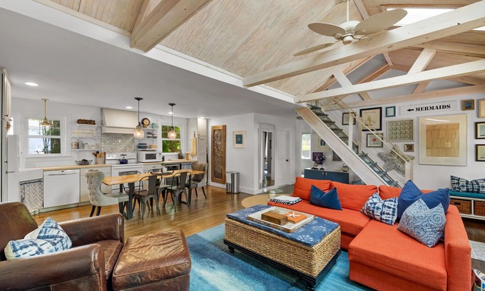 Neavitt Cottage | The Middle Point Cabin in Saint Michaels