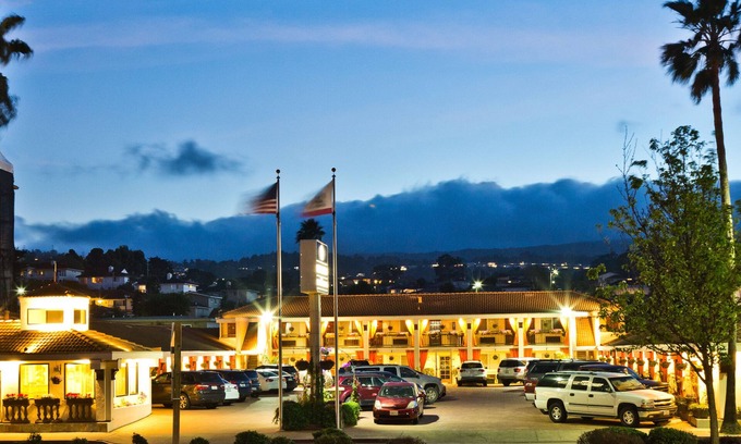 Millbrae Hotel | The Millwood - A Boutique Hotel