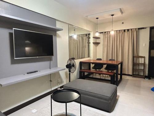 Paranaque Apartment | The Mindful Home - 2BR Cozy Condo near NAIA