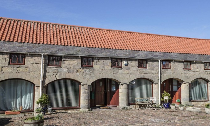 Glanton Cottage | THE MISTAL, pet friendly in Glanton