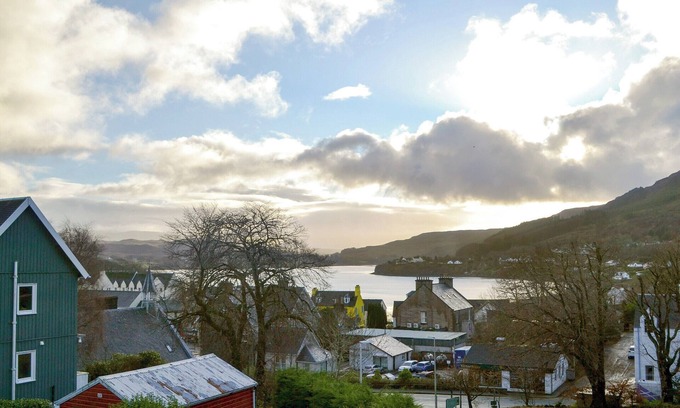 Achachork Cottage | The Misty Isles View