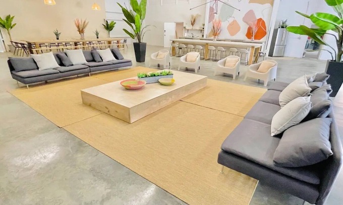 East Point Villa | The Modern Art Foundry - 10 bedroom 10,000 sq ft