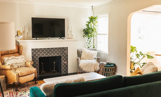 South Kansas City House | The Mona Lisa House