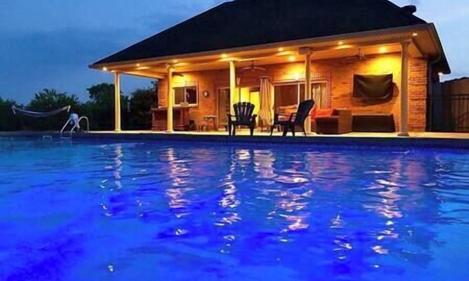 Goodlettsville House | The Monastery House - 5 Star R&R Nashville Retreat
