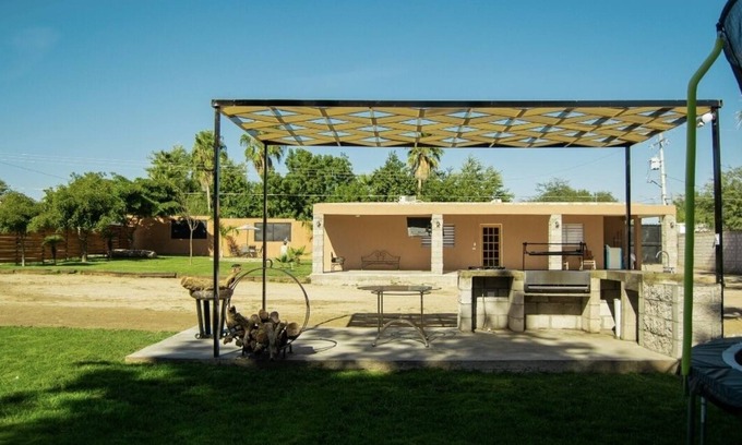 Hermosillo House | The Moon Farm