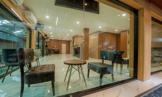 Talat Yot Hotel | The Moon Night Hotel