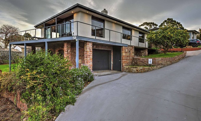 Coles Bay House | The Moorings