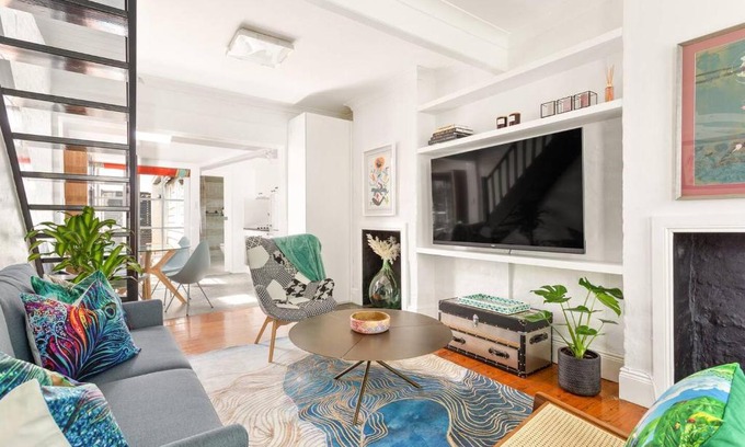 Darlinghurst House | The Mosaic - Terrace Charm meets the Local Scene