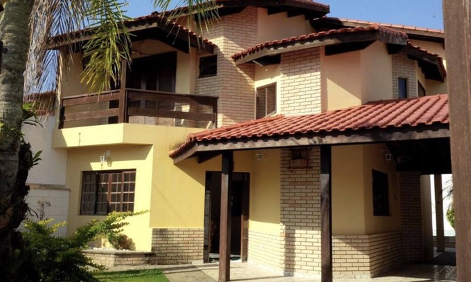 Itanhaem House | THE MOST BEAUTIFUL HOUSE SOUTH COAST, swimming pool, balcony and AIR CONDITIONING