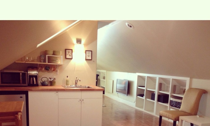 Richmond Apartment | The Most Walkable Neighborhood In The City!