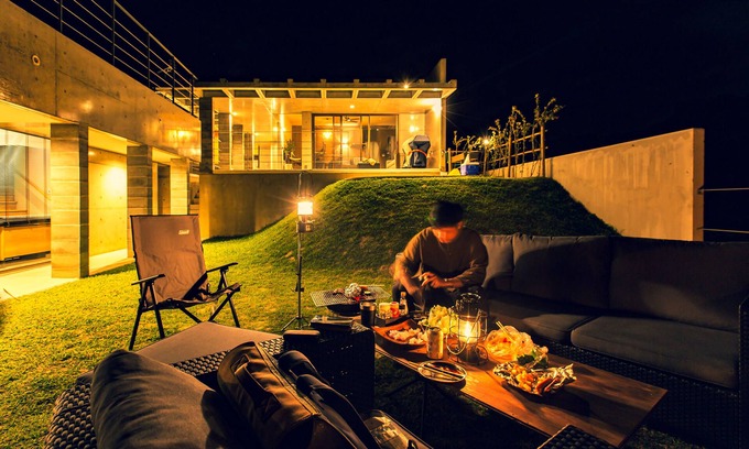 Kaneshi House | The:MOVES-Musée Villa-