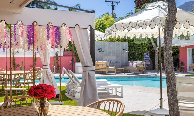 Warm Sands Hotel | The Muse Hotel