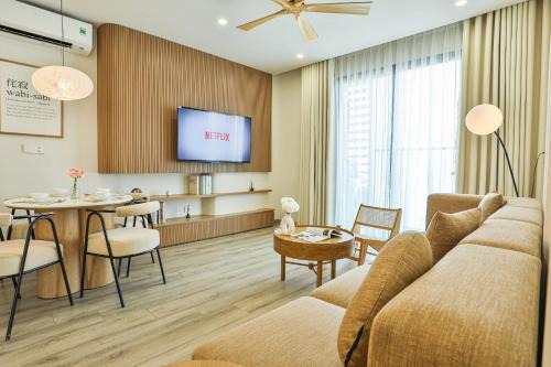 Phuong 8 Apartment | The Muse Saigon - Terra Royal Building, Highclass, Central & Casino