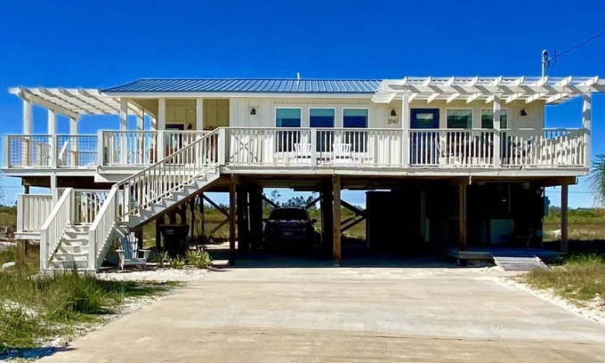 Southpointe House | The name should read A Whole Lot of Heaven! 2/2 w/Gorgeous Gulf view! 1 PET.