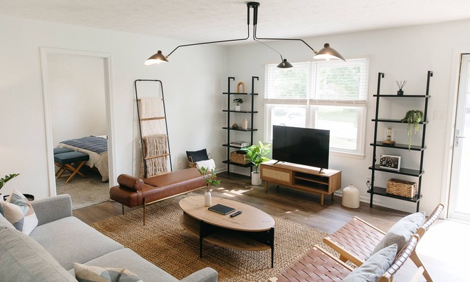 Keene House | "The NEAT House" - MODERN BOURBON TRAIL STAY - 3BR