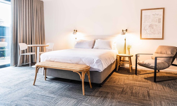 Boorowa Hotel | The Ned Ryan Motel