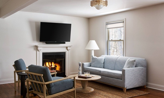 New Buffalo Apartment | The Neighborhood Hotel Grand Beach Suite 12 - Three Bedroom
