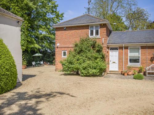 Spalding House | The Nest