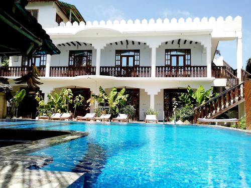 Jambiani Bed & Breakfast | The New Blue Waves Hotel