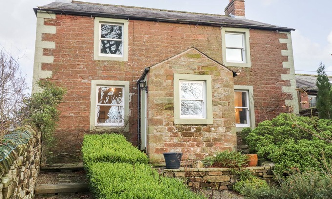 Gamblesby House | THE NOOK, family friendly, with open fire in Penrith
