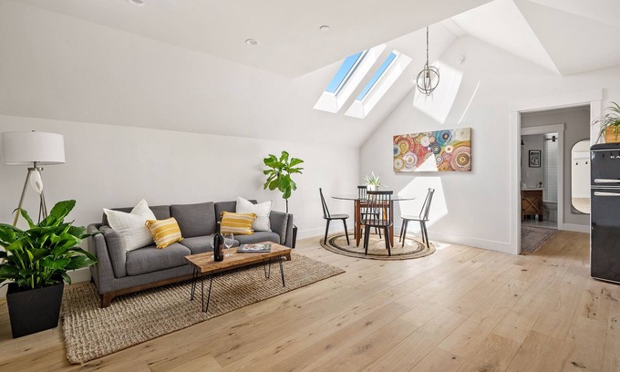 Paso Robles Apartment | The Nook on Hilltop - Minutes to downtown Paso Robles, Pet Friendly!