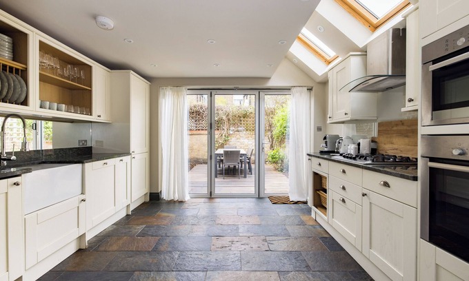 Queen's Park House | The North Kensington Cottage No 2