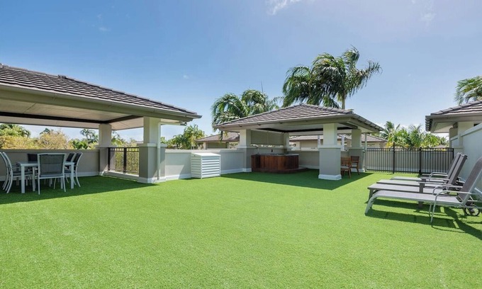 Port Douglas Apartment | The Oasis at Temple A Rooftop Resort Retreat