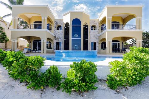 Soliman Bay Villa | The Oasis Tulum Luxury Front Beach Villa 8 Rooms